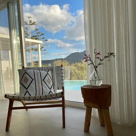 Savra Villa *
